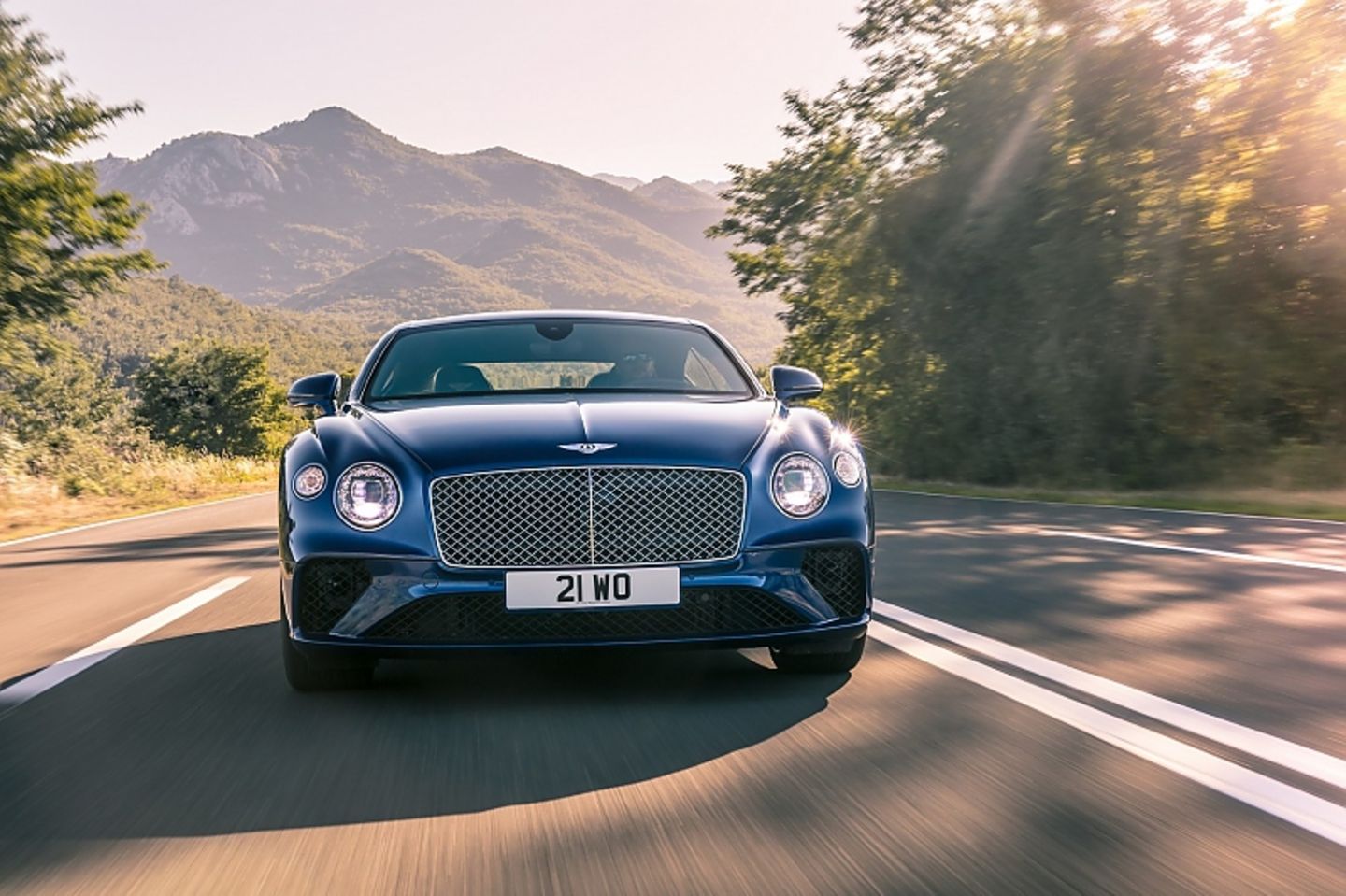 Nach 3,7 Sekunden erreicht der Bentley Continental die 100 Kilometer-Marke