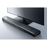 Die Soundbar Yamaha YSP-2700 unter einem Fernseher