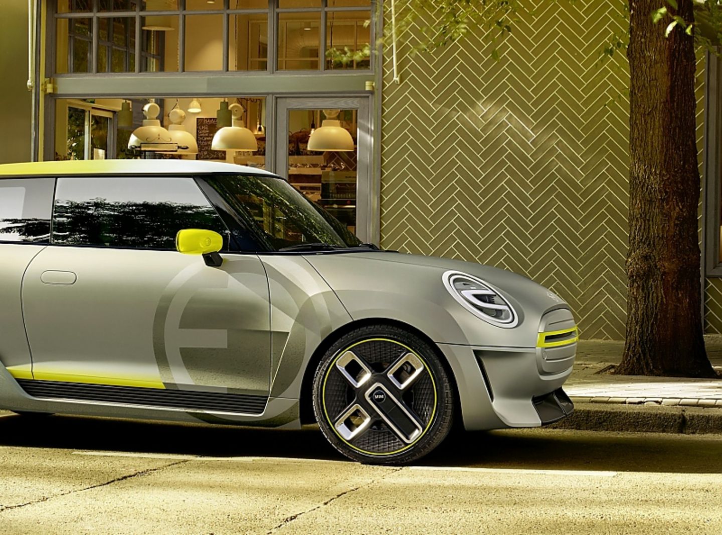 Das "E" ist am Mini Electric Concept prominent vertreten