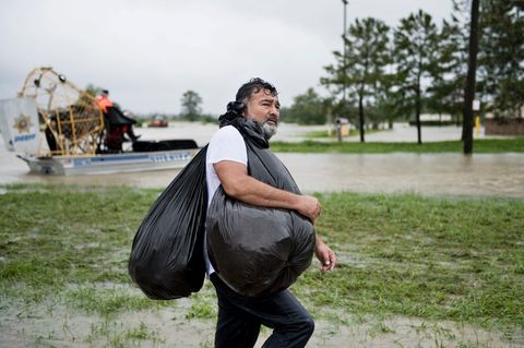 Rekordregenfälle und Sorgen vor Kriminalität: Tropensturm Harvey hinterlässt in Texas ein Bild der Verwüstung