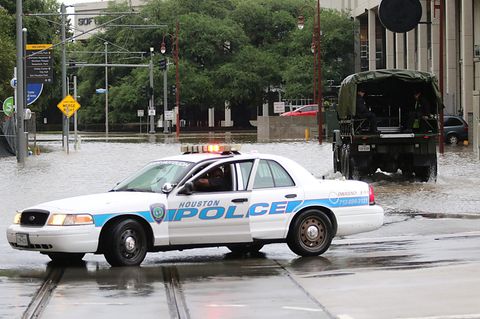Texas: Tropensturm Harvey legt öffentliche Infrastruktur in weiten Teilen lahm