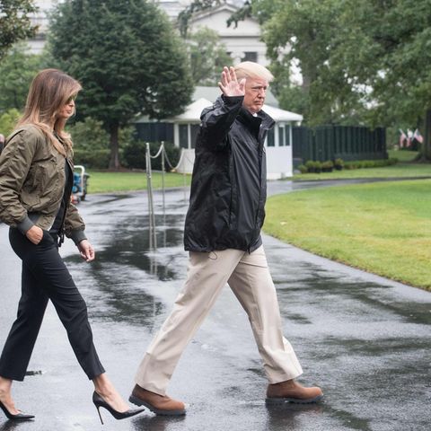 Melania Trump auf dem Weg nach Texas High Heels