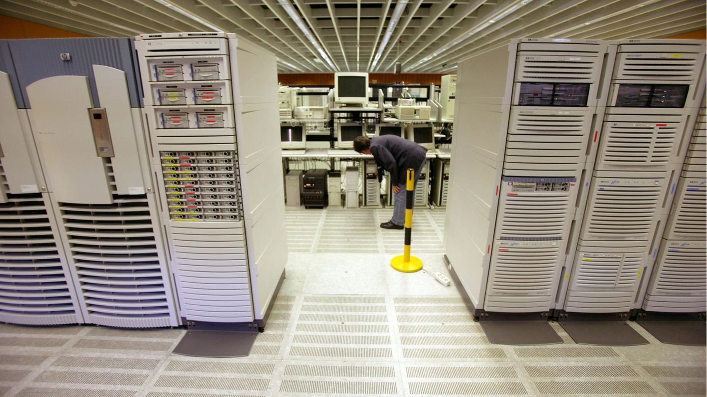 Großrechner des BKA in Wiesbaden - möglicherweise speichert die Behörde illegal über eine Million Datensätze (Archivbild)