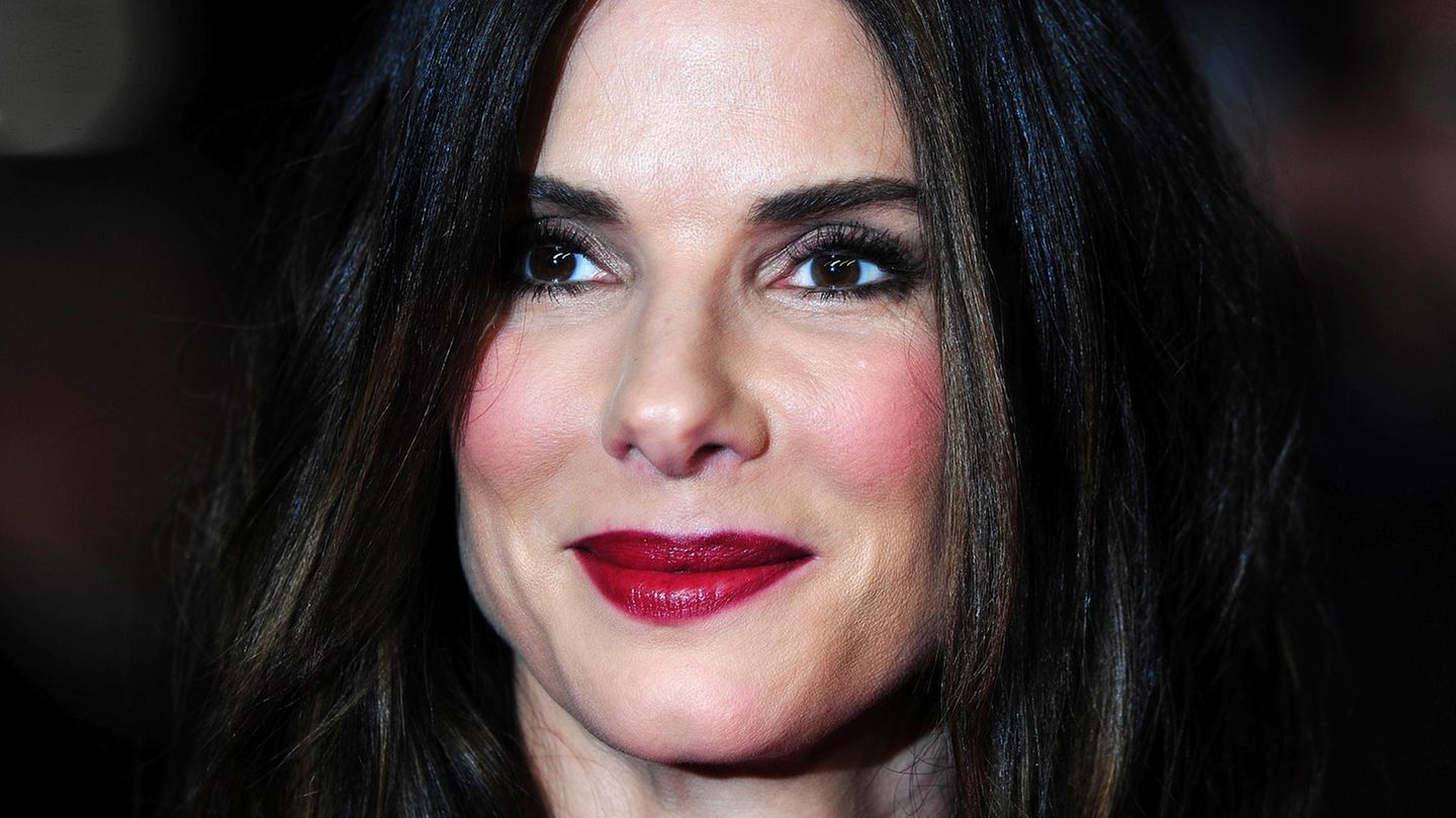 Sandra Bullock
