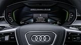 Der Fahrer wird im Kombi-Instrument über alles informiert