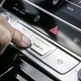 Per Knopfdruck wird das autonome Fahren aktiviert