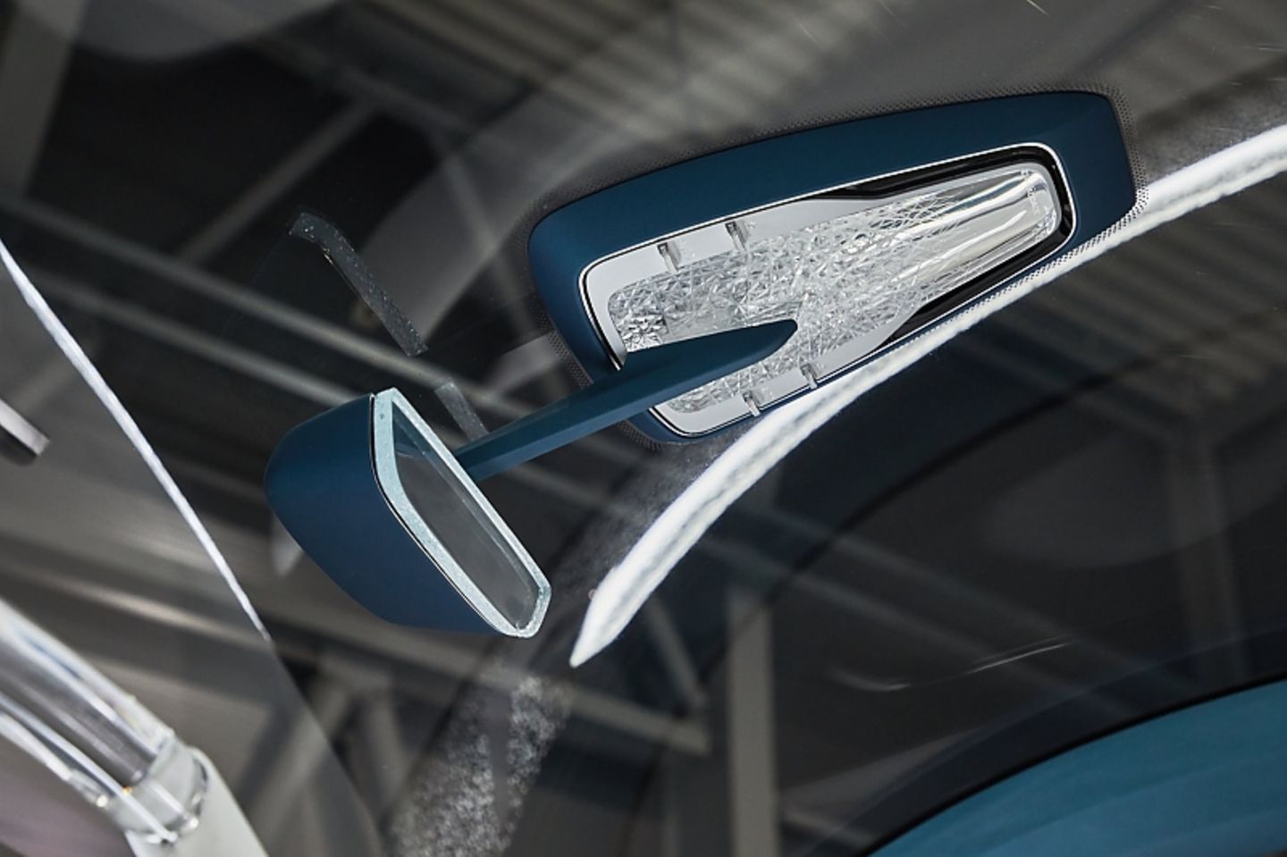 Skoda Vision E - Designspielereien im Dach