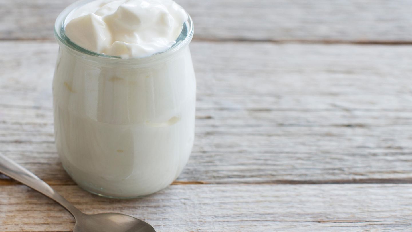 Die Proteine und Milchsäurebakterien im Joghurt sind gut für Ihren Körper und bringen den Stoffwechsel in Schwung. 