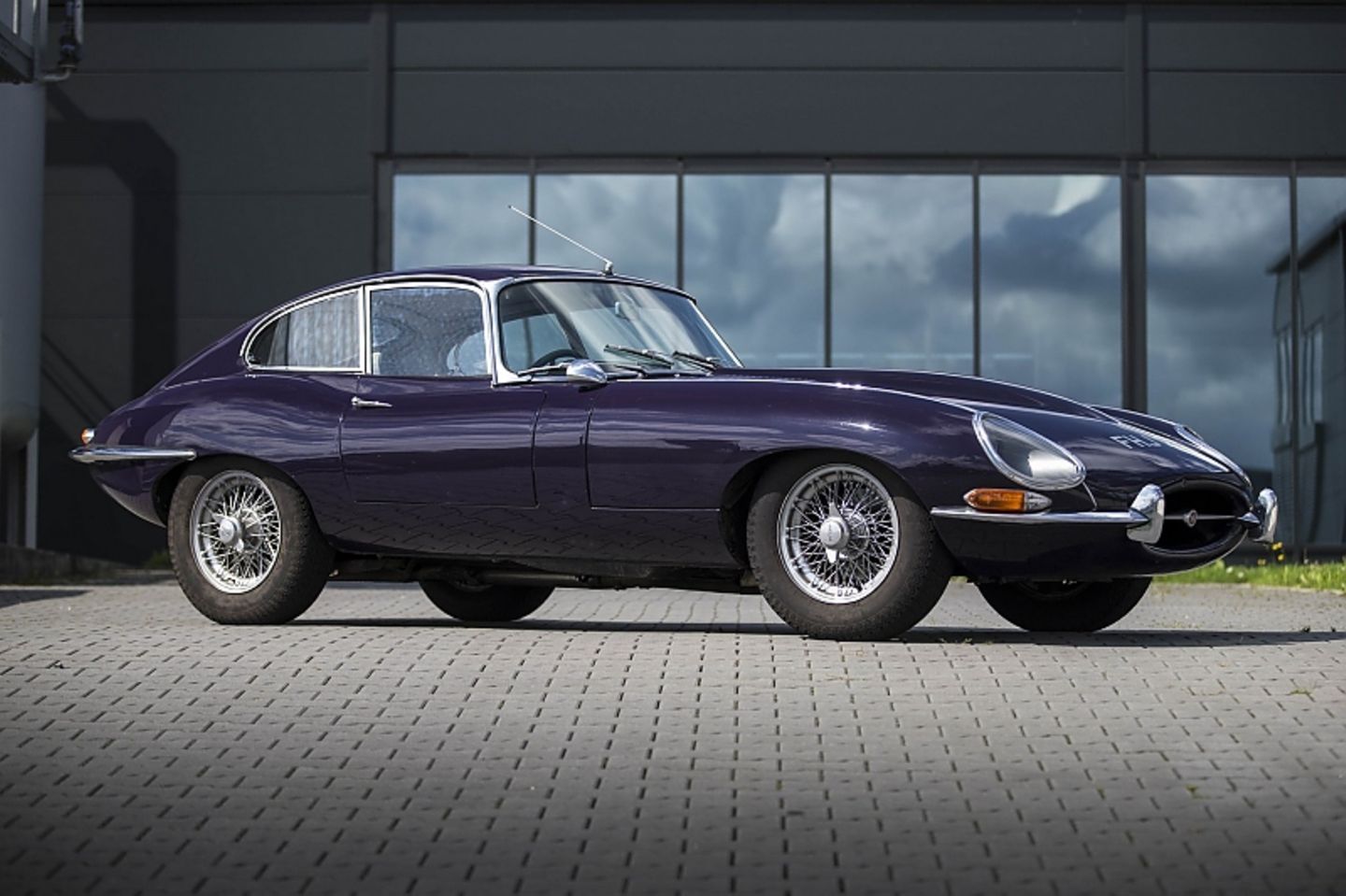 Der Jaguar E-Type ist eine Design-Ikone