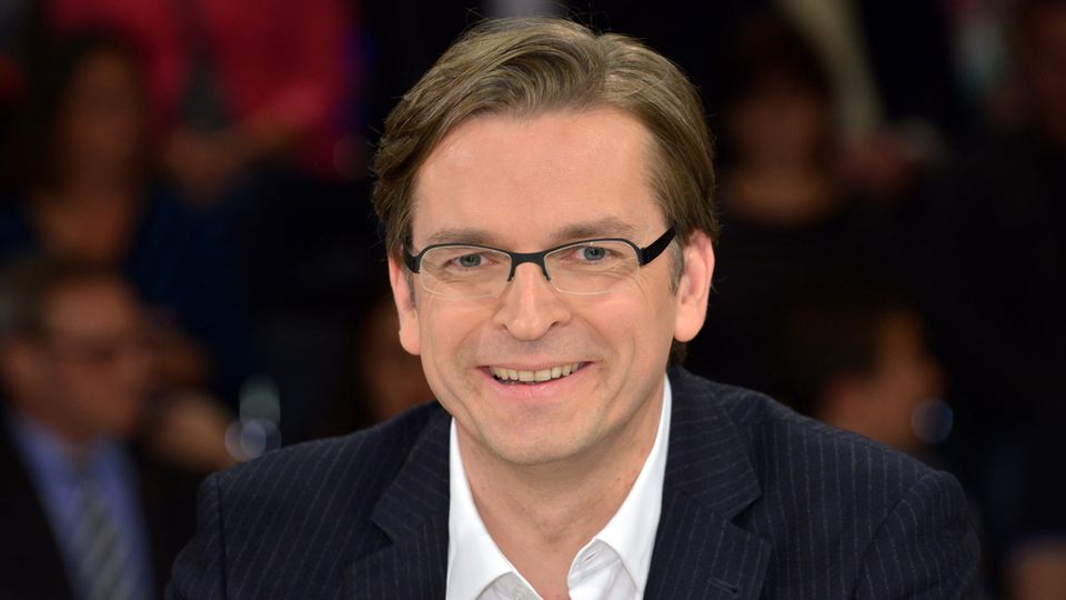 Mit Gefühl ins Kanzler-Duell: Claus Strunz, Journalist und "Powered by Emotion" Mit Gefühl ins Kanzler-Duell: Claus Strunz, Journalist und "Powered by Emotion"
