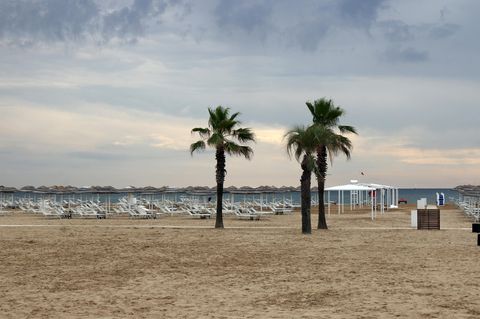 Nach der Gruppenvergewaltigung an einem Strand im Gemeindegebiet von Rimini sind vier Tatverdächtige gefasst worden (Archivbild)