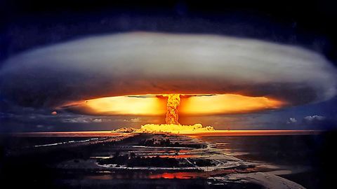 Explosion der ersten französischen Wasserstoffbombe.