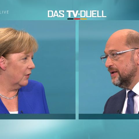 Ein glanzloses Duell: Kanzlerin Angela Merkel und ihr Herausforderer Martin Schulz