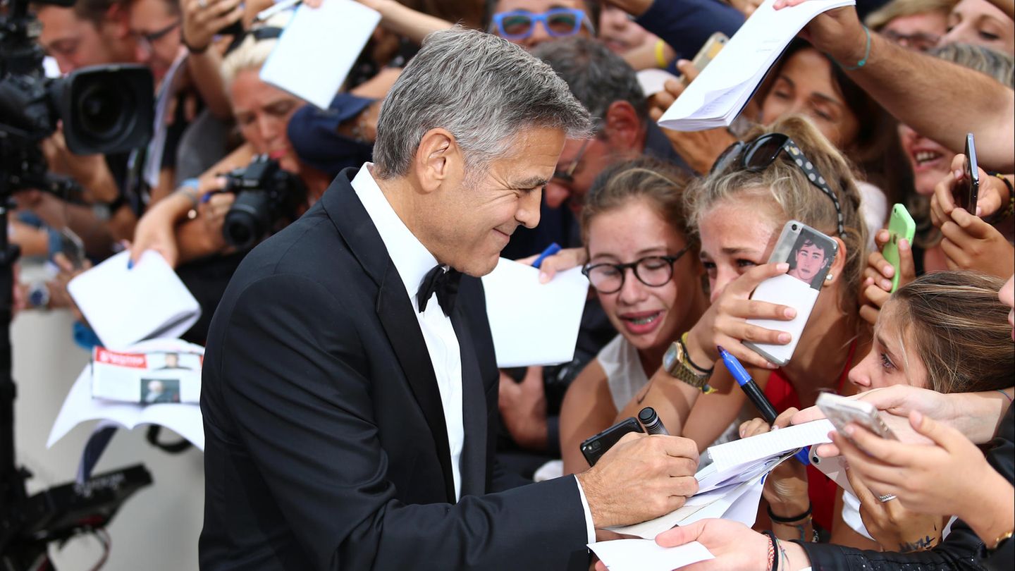 George und Amal Clooney besuchen die Filmfestspiele in Venedig George und Amal Clooney besuchen die Filmfestspiele in Venedig