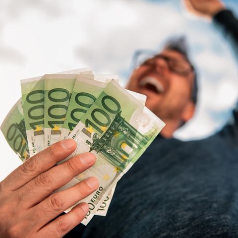 Sparen trotz Niedrigzinsen: Stiftung Warentest: So funktioniert die Geldanlage für Faule