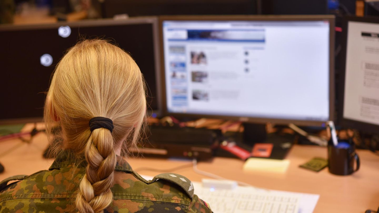 Cyberkommando Euskirchen Mercator Kaserne