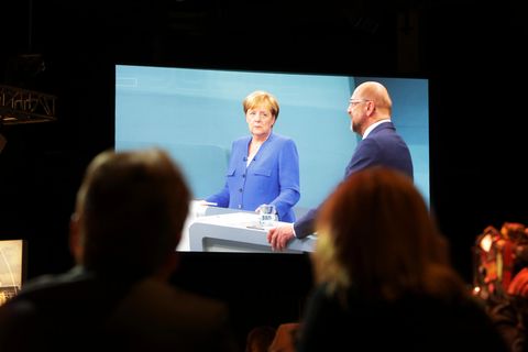Das TV-Duell steht in der Kritik - zu wenig Themen, zu viel Kuschelei