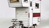 Camper Bike, Kevin Cyr: Das stilvolle Camper-Fahrrad ist nur ein Denkanstoß - mit einem modernen E-Bike sollte man so ein Mini-Gebäude sogar bewegen können.