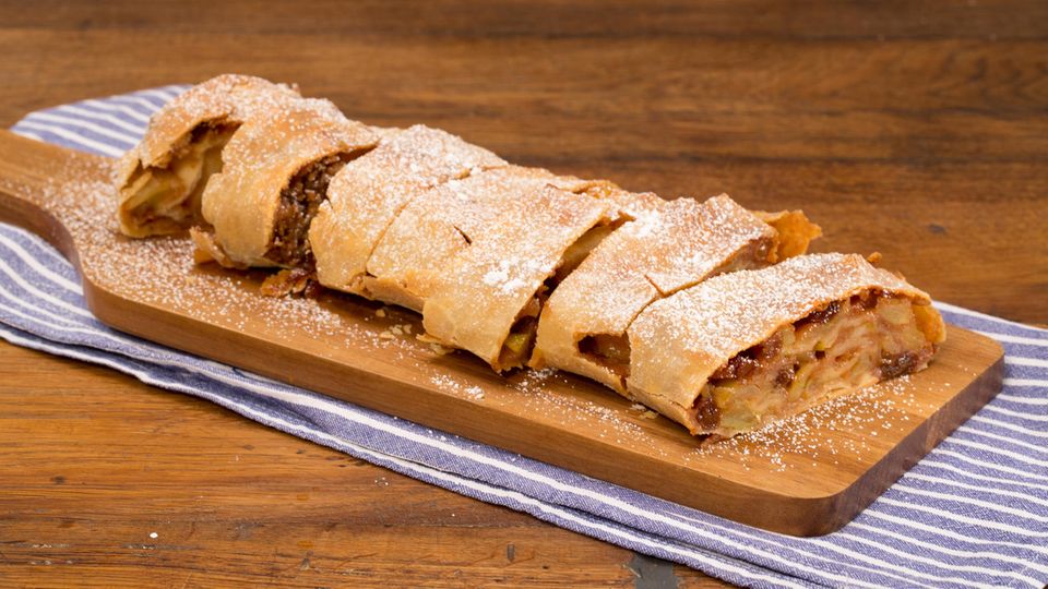 Altwiener Apfelstrudel