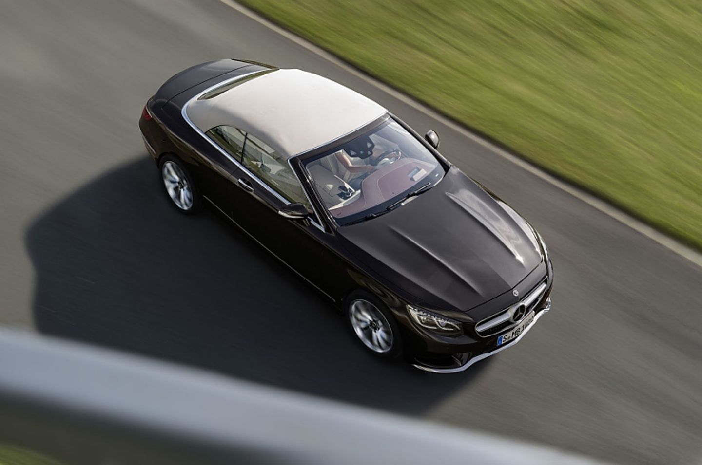 Mercedes S-Klasse Cabrio 2018 - das Dach öffnet und schließt auch während der Fahrt
