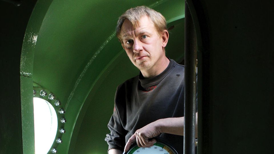 Fall Kim Wall: Peter Madsen im Inneren seines U-Boots "Nautilus" Peter Madsen im Inneren seines U-Boots "Nautilus"