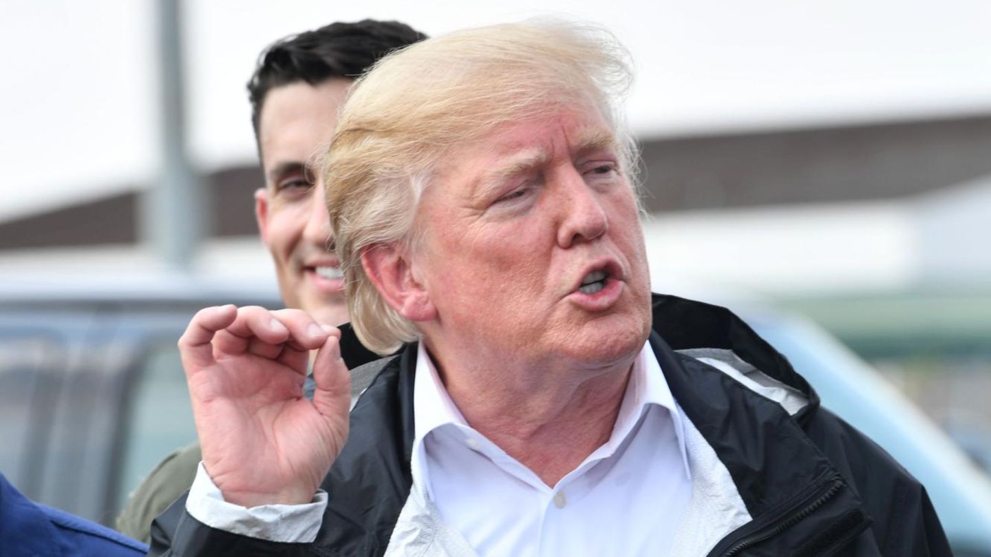 Donald Trump Fake News