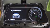 Etwas blass: das Cockpit des Nissan Leaf II 2018