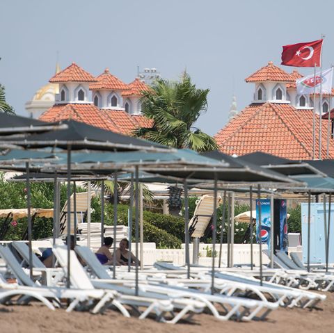 Urlaub in der Türkei ist zwar riskanter geworden, eine offizielle Reisewarnung des Auswärtigen Amtes gibt es aber nicht (Archiv)