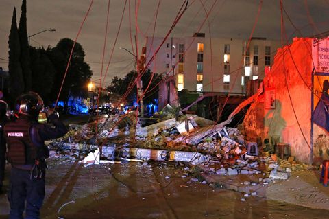 Trümmer in Mexiko-Stadt: Selbst in 700 Kilometer Entfernung zum Epizentrum stürzten Häuser ein.