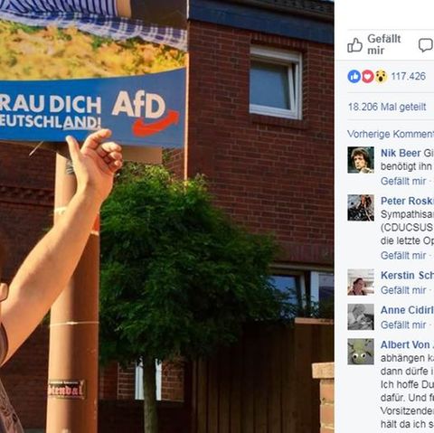 "Gezielte Provokation": Bürgermeister hängt AfD-Plakat ab und zeigt sich selbst an