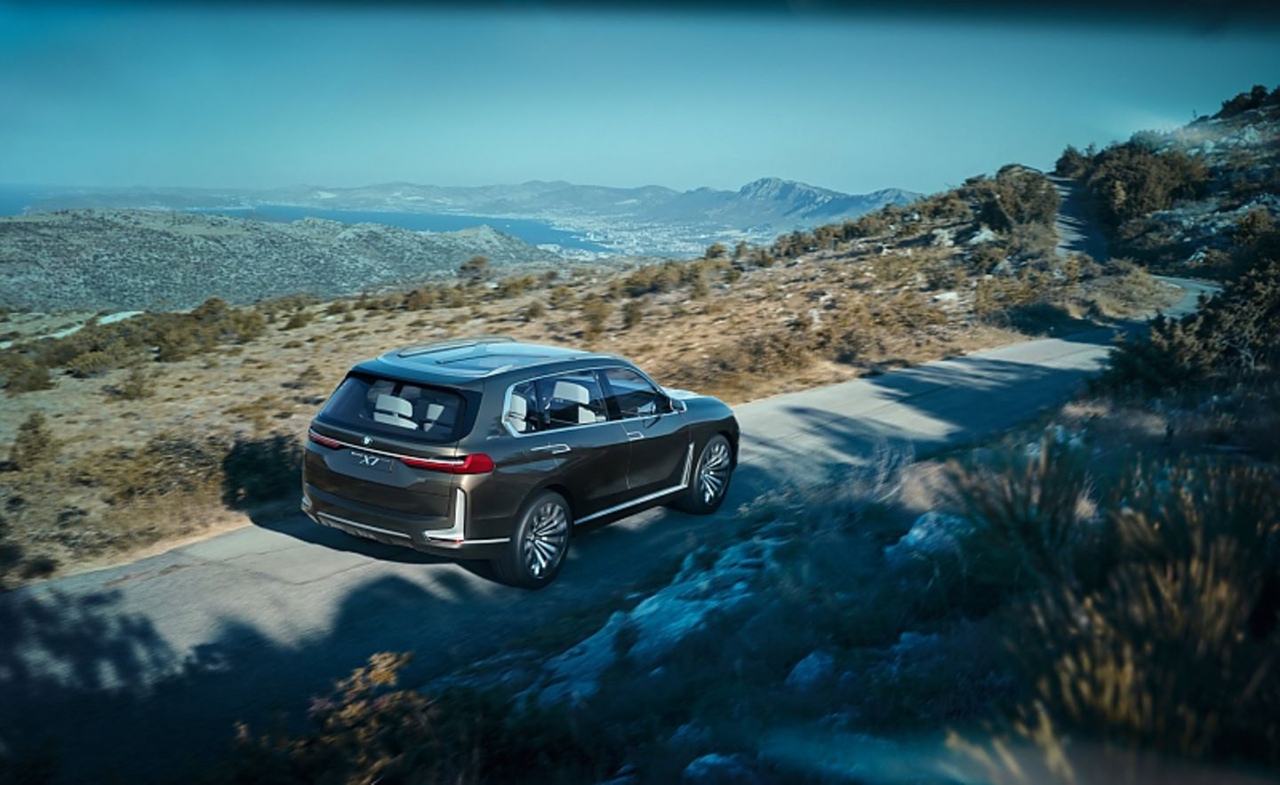 BMW X7 Concept 2017 - aufgeladene Sechs- und Achtzylinder sind gesetzt