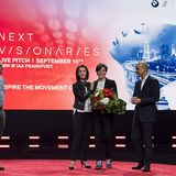 BMW Vorabend TED BMW-Vorstand Nicolas Peter und BMW Markenchefin Hildegard Wortmann