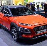 Der Kona ist das kleinste SUV von Hyundai  - basiert aber auf einer anderen Plattform als der Kia Stonic.