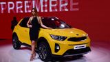 Im Vergleich zum Kia Ria ist Stonic ein heißer Feger.