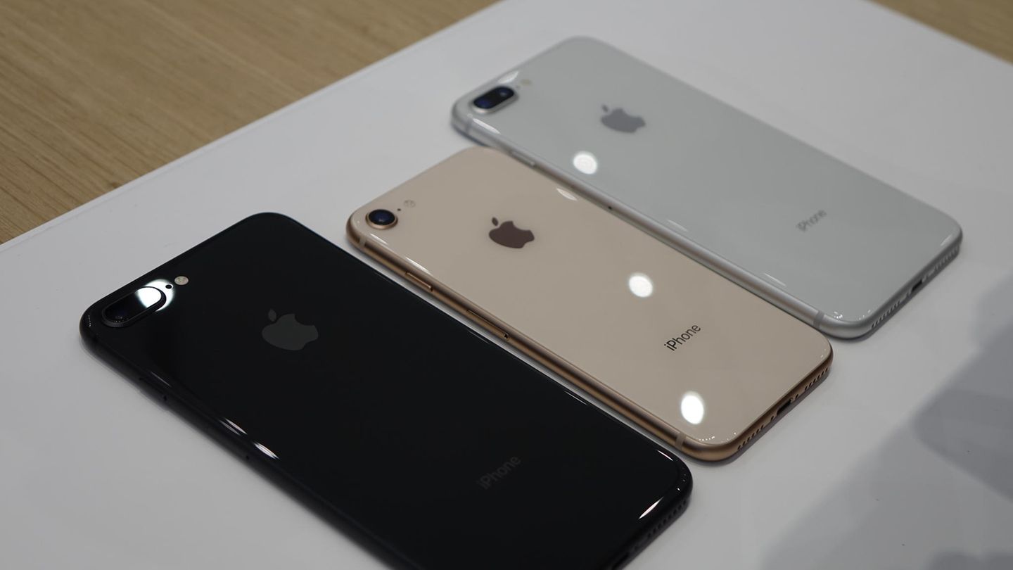 iPhone 8 iPhone 8 Plus