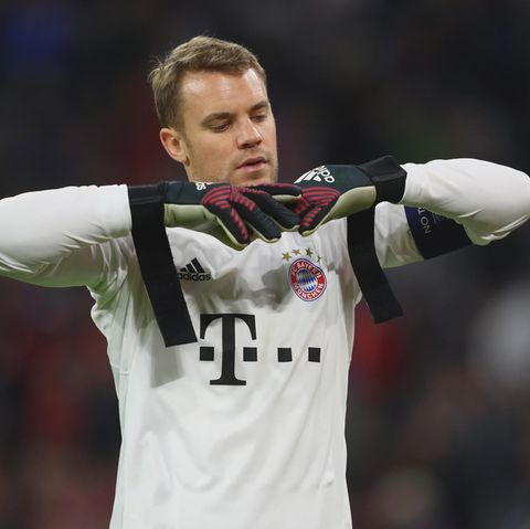 Manuel Neuer nach dem Sieg gegen Anderlecht - zufrieden war nur der Trainer