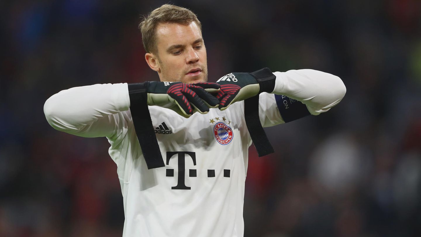 Manuel Neuer nach dem Sieg gegen Anderlecht - zufrieden war nur der Trainer