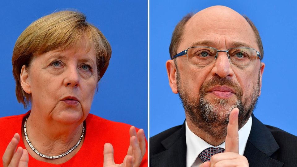 Eine Bild-Kombo zeigt Angela Merkel und Martin Schulz. Sie trägt einen roten Blazer, er einen schwarzen Anzug mit Krawatte