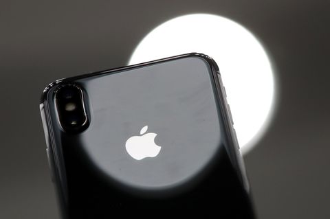 iPhone X