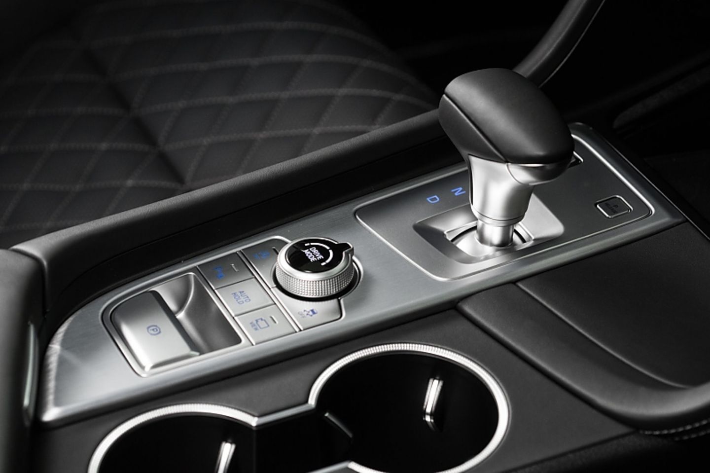 Genesis G70 - die schicke Mittelkonsole