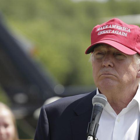 Trump Kappe mit Maga-Mütze