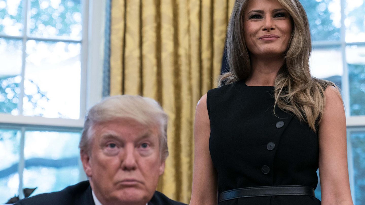Sie ist weit gekommen - wohl auch wegen ihrer Englischkenntnisse: Melania Trump, hier mit ihrem Ehemann Donald