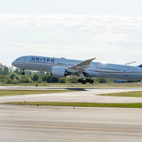 United 787-9