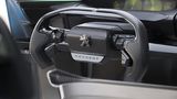 Das Cockpit des Peugeot Instinct Concept erinnert an einen Formel-1-Rennwagen