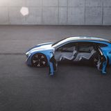 Peugeot Instinct Concept - die Türen öffnen gegenläufig