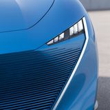 Peugeot Instinct Concept