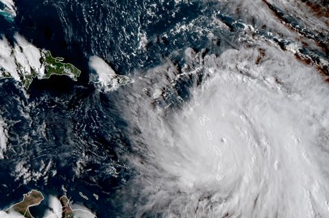Hurrikan "Maria" trifft auf Karibikinsel Dominica