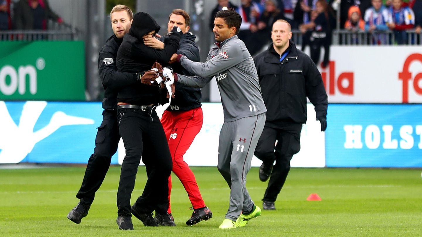 Holstein Kiel St. Pauli