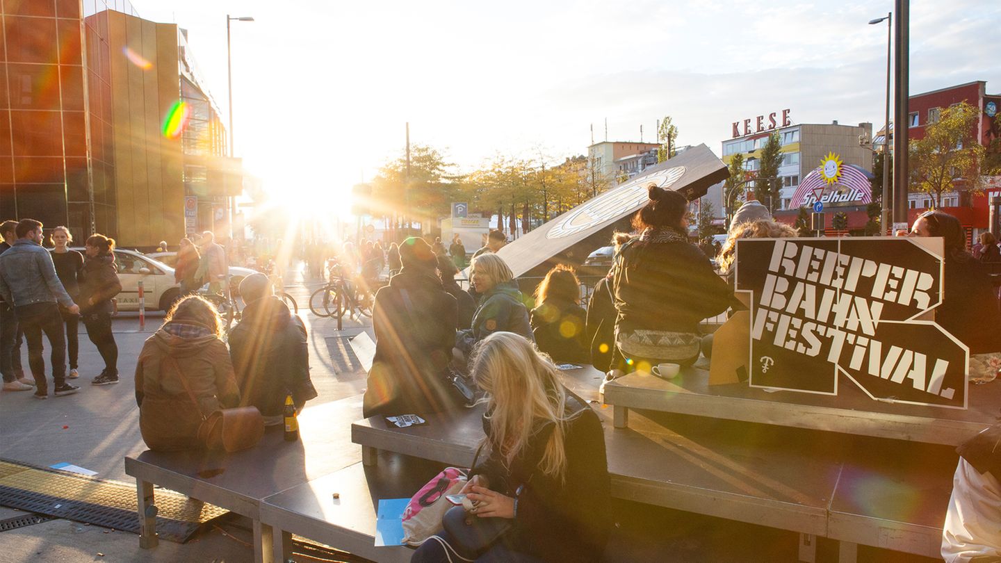 Der Spielbudenplatz beim Reeperbahn Festival