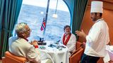 Der Küchenchef bringt vor allem Fisch auf den Tisch. Sollte man mögen
